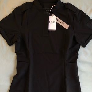 FIGS STAR WARS SCRUB TOP DARK SIDE XS